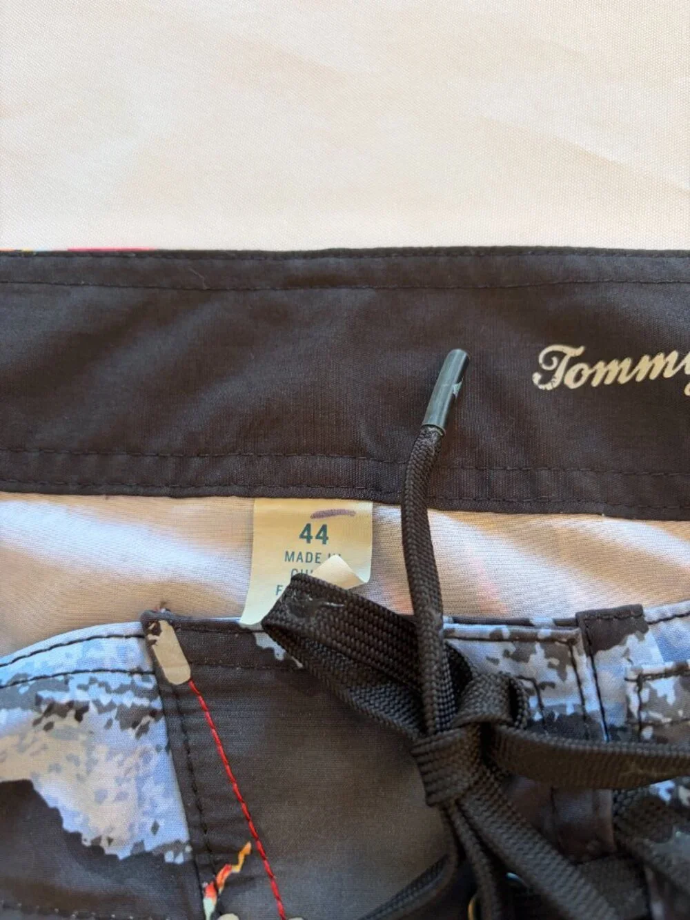 Tommy Bahama Size 44 Black Tropical Swim Trunks